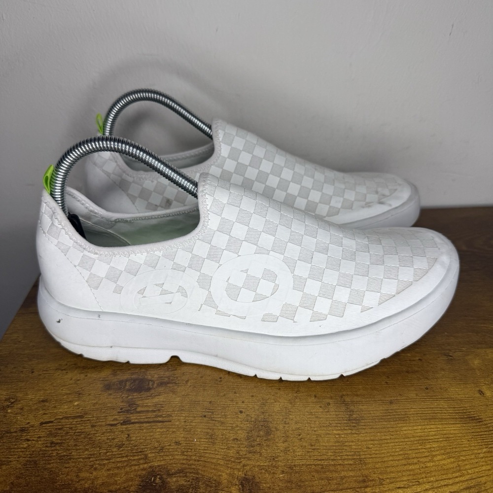 OOFOS White Slip-On Loafers